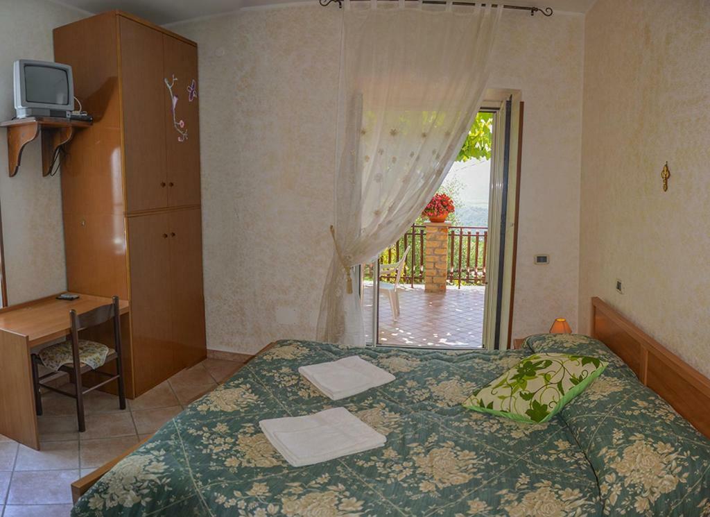 Casa Lieta Bed & Breakfast Subiaco Dış mekan fotoğraf